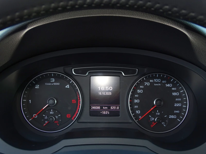 Audi Q3 * _2.0TDI_140Коня_Белгия_* , снимка 15 - Автомобили и джипове - 52529668