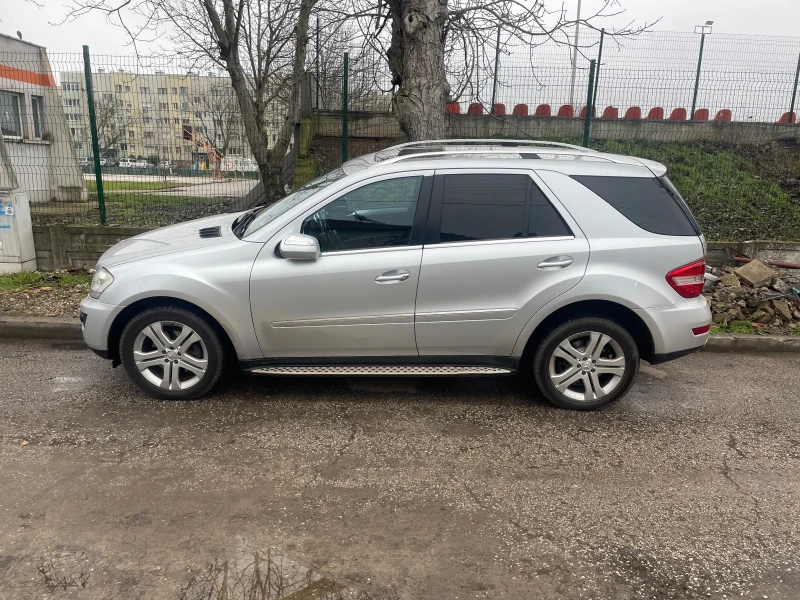 Mercedes-Benz ML 350, снимка 7 - Автомобили и джипове - 53049391