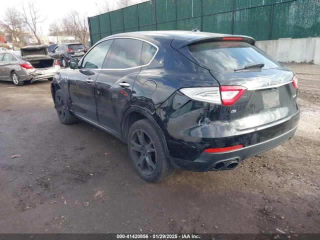 Maserati Levante 3.0L V6 345кс * Възможност за Лизинг*  - изображение 3