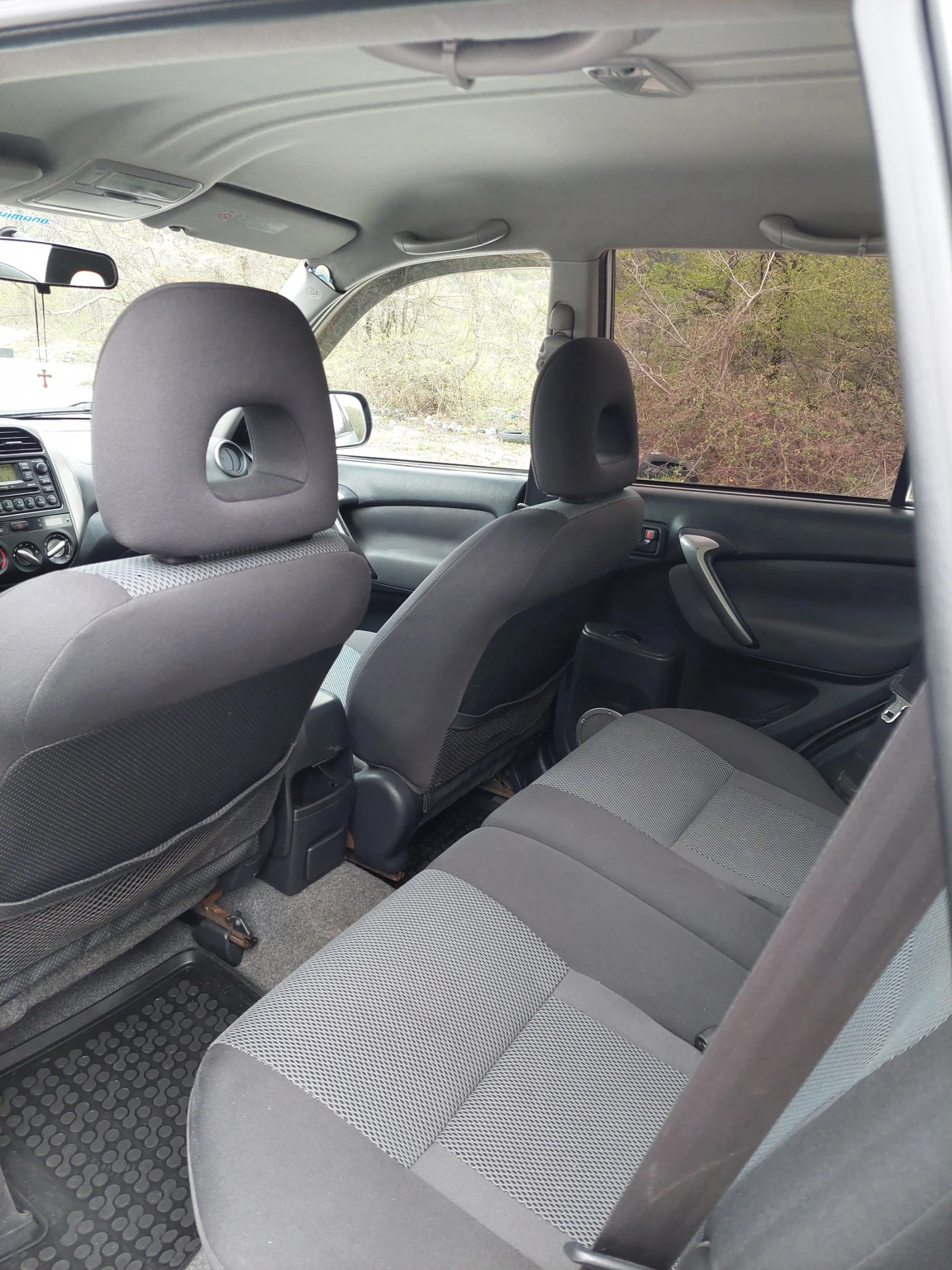 Toyota Rav4  - изображение 7