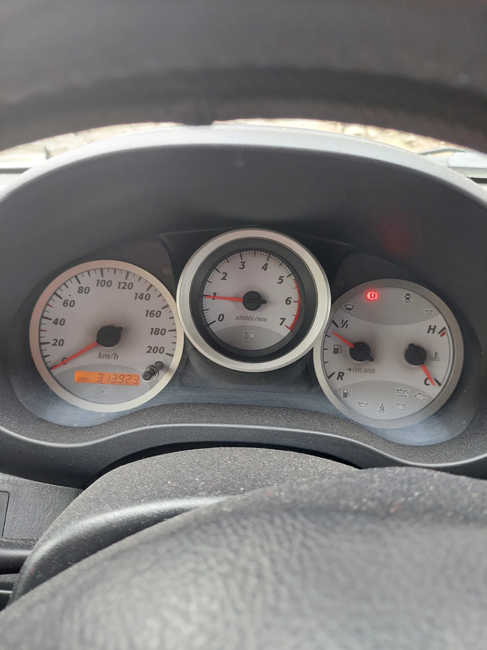 Toyota Rav4  - изображение 9