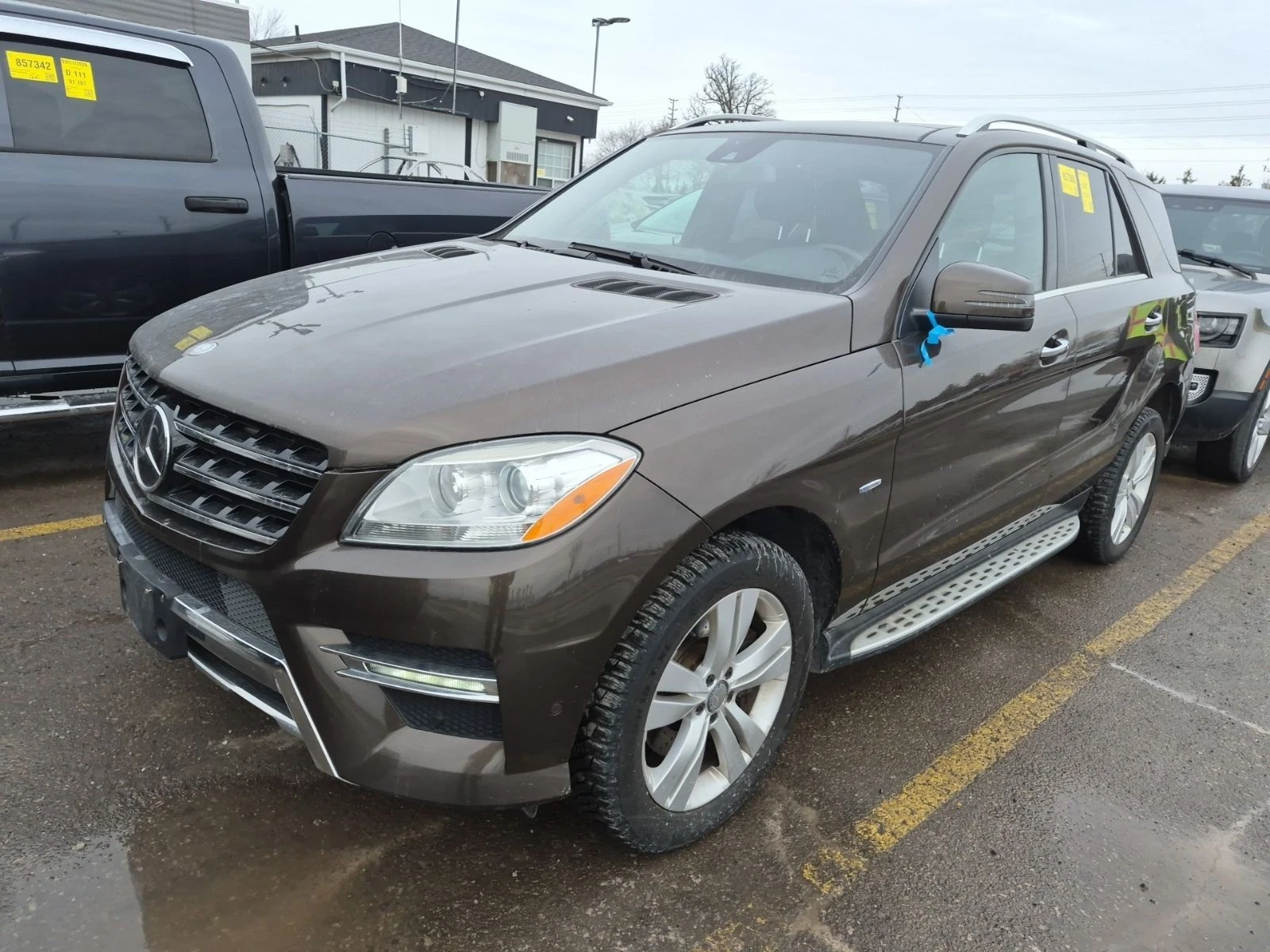 Mercedes-Benz ML 350 С РЕГИСТРАЦИЯ & АВТО КРЕДИТ