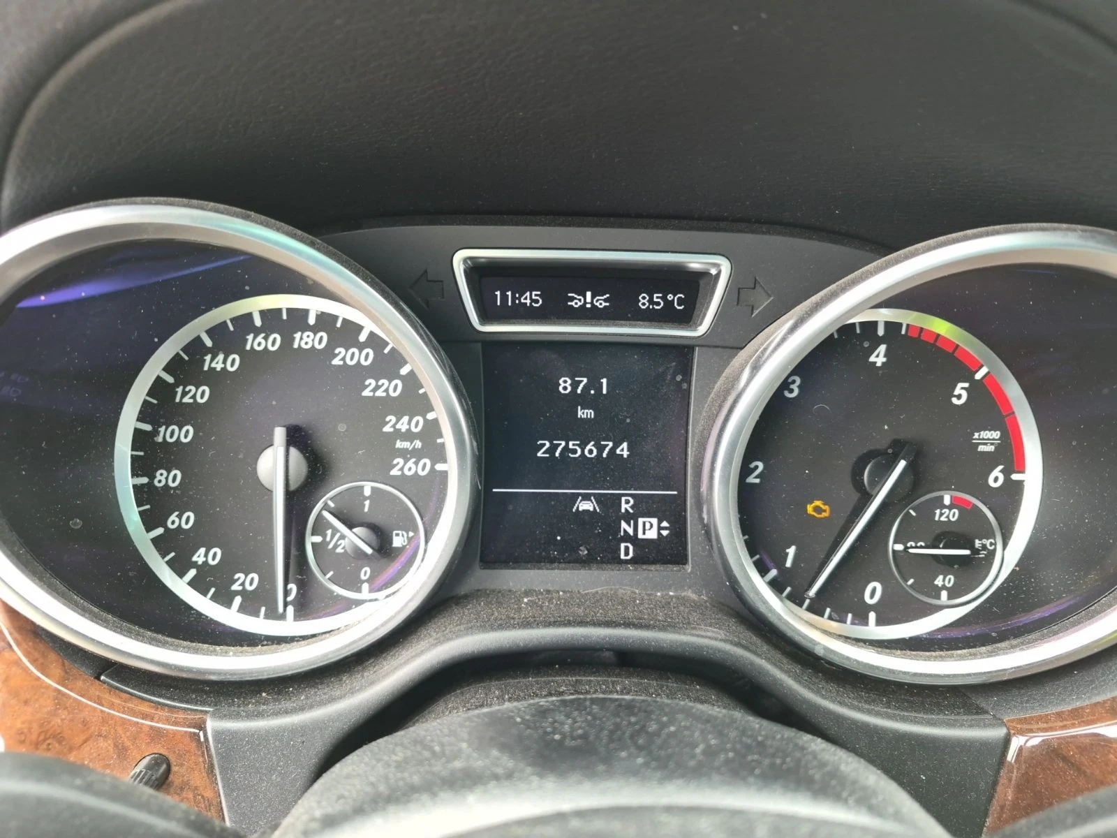 Mercedes-Benz ML 350 С РЕГИСТРАЦИЯ & АВТО КРЕДИТ, снимка 11 - Автомобили и джипове - 53783008