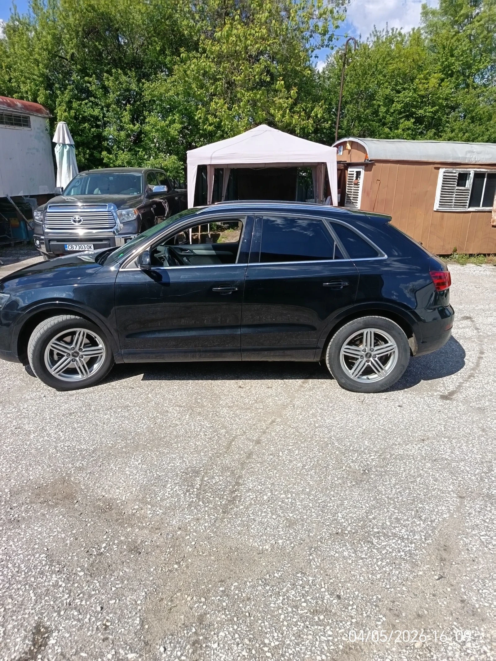 Audi Q3 2.0tdi, снимка 5 - Автомобили и джипове - 54443802
