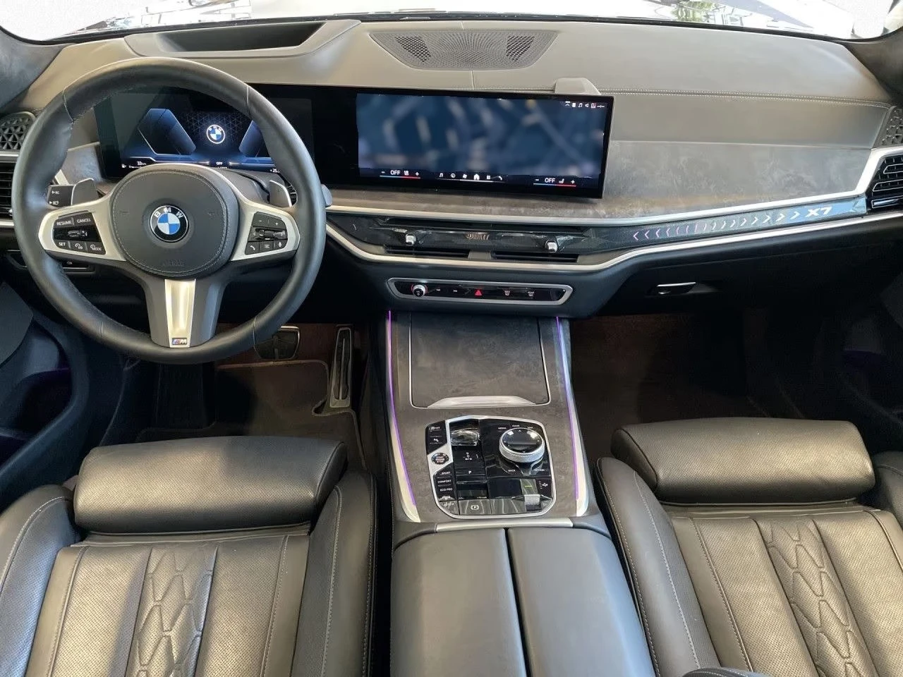BMW X7 40d / M SPORT PRO / HUD / 360 / SKY LOUNGE / H&K , снимка 7 - Автомобили и джипове - 55392451