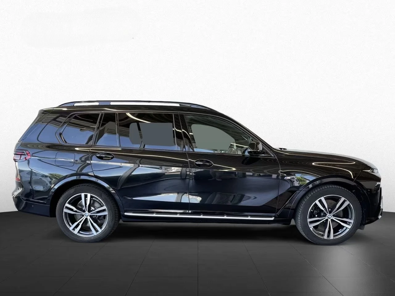 BMW X7 40d / M SPORT PRO / HUD / 360 / SKY LOUNGE / H&K , снимка 5 - Автомобили и джипове - 55392451
