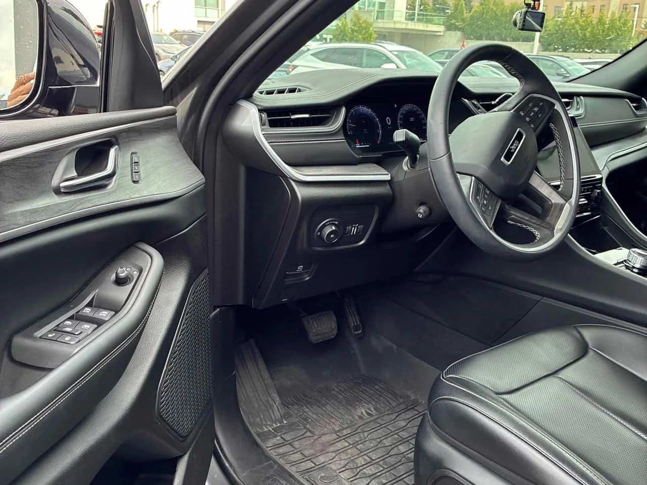 Jeep Grand cherokee Limited | CARFAX | АВТОФИНАНСИРАНЕ, снимка 7 - Автомобили и джипове - 56184072
