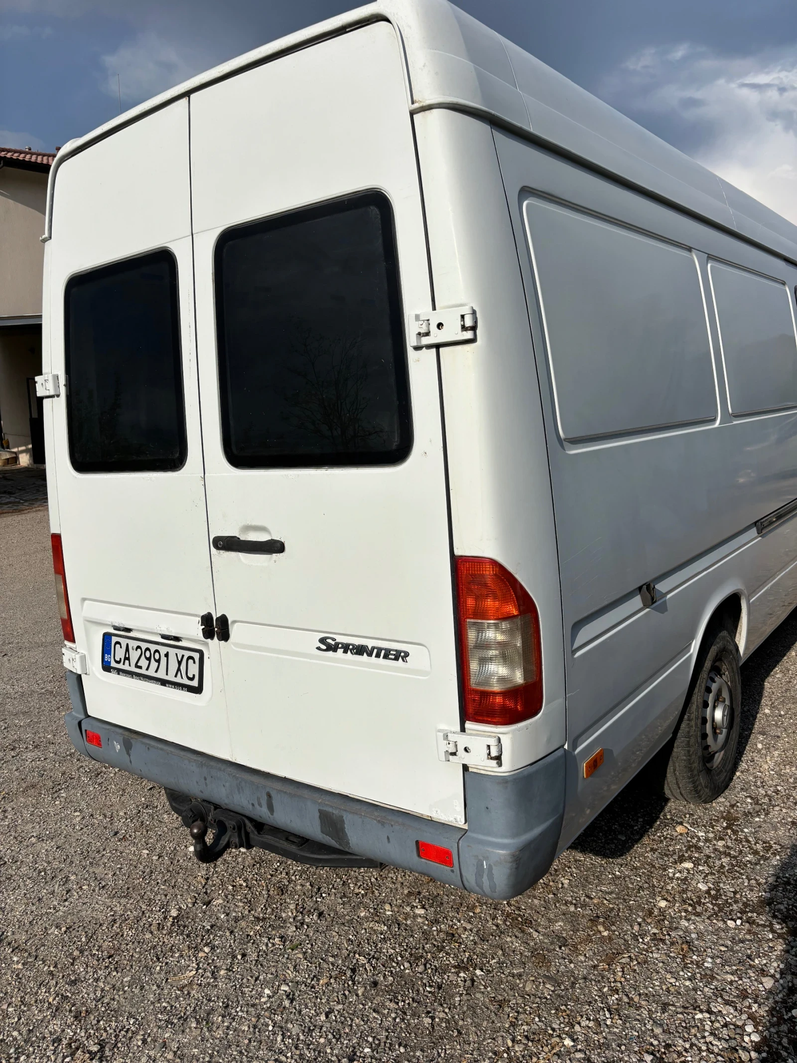 Mercedes-Benz 313  - изображение 4