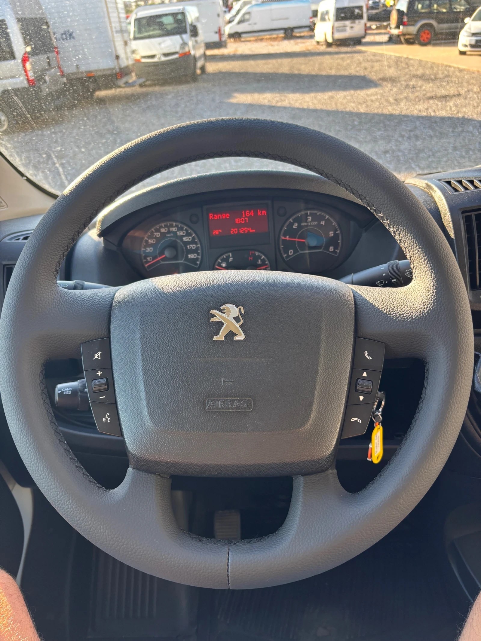 Peugeot Boxer EURO 6 L3 H2 163 к.с., снимка 11 - Бусове и автобуси - 56086564