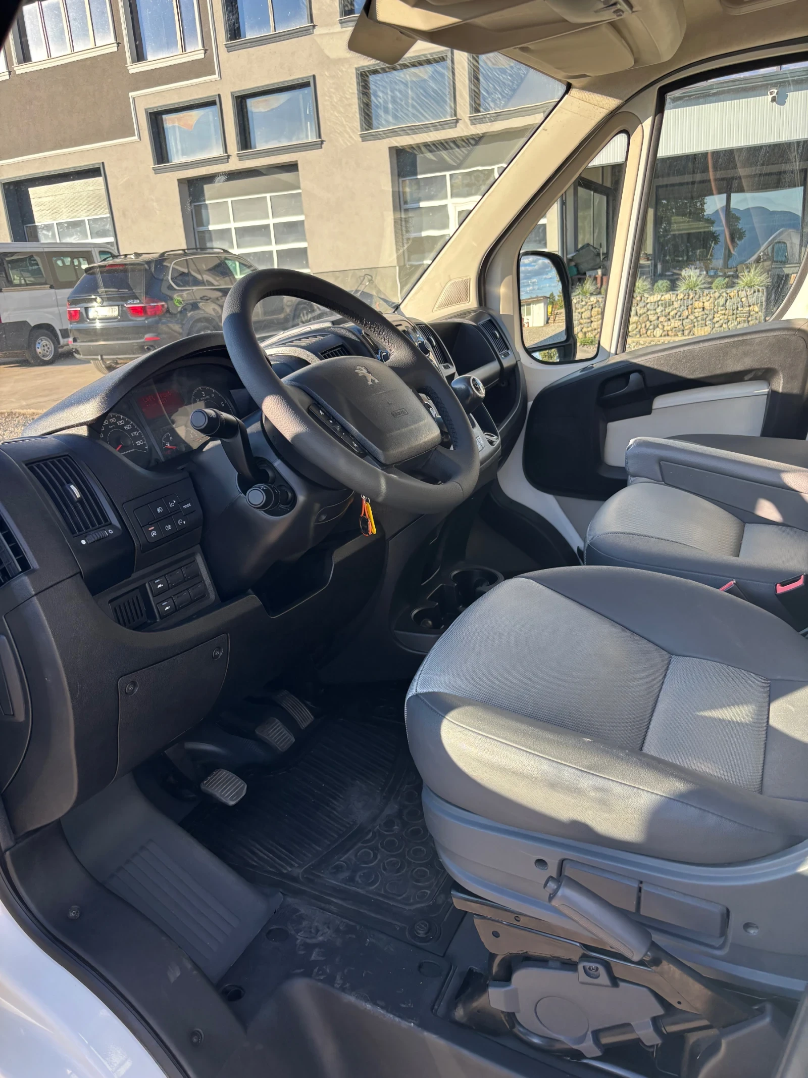 Peugeot Boxer EURO 6 L3 H2 163 к.с., снимка 10 - Бусове и автобуси - 56086564