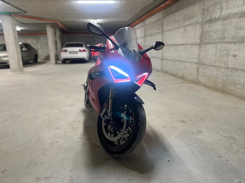 Ducati Panigale V4S, снимка 3 - Мотоциклети и мототехника - 52356771