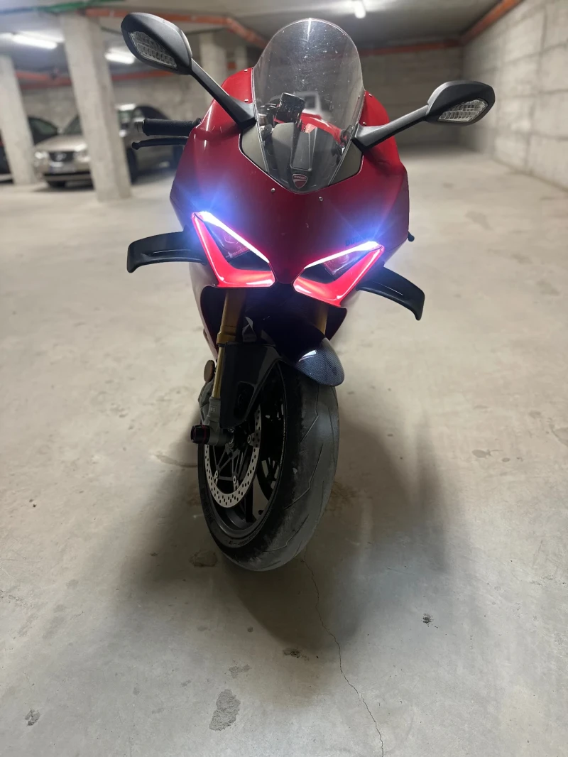 Ducati Panigale V4S, снимка 6 - Мотоциклети и мототехника - 52356771