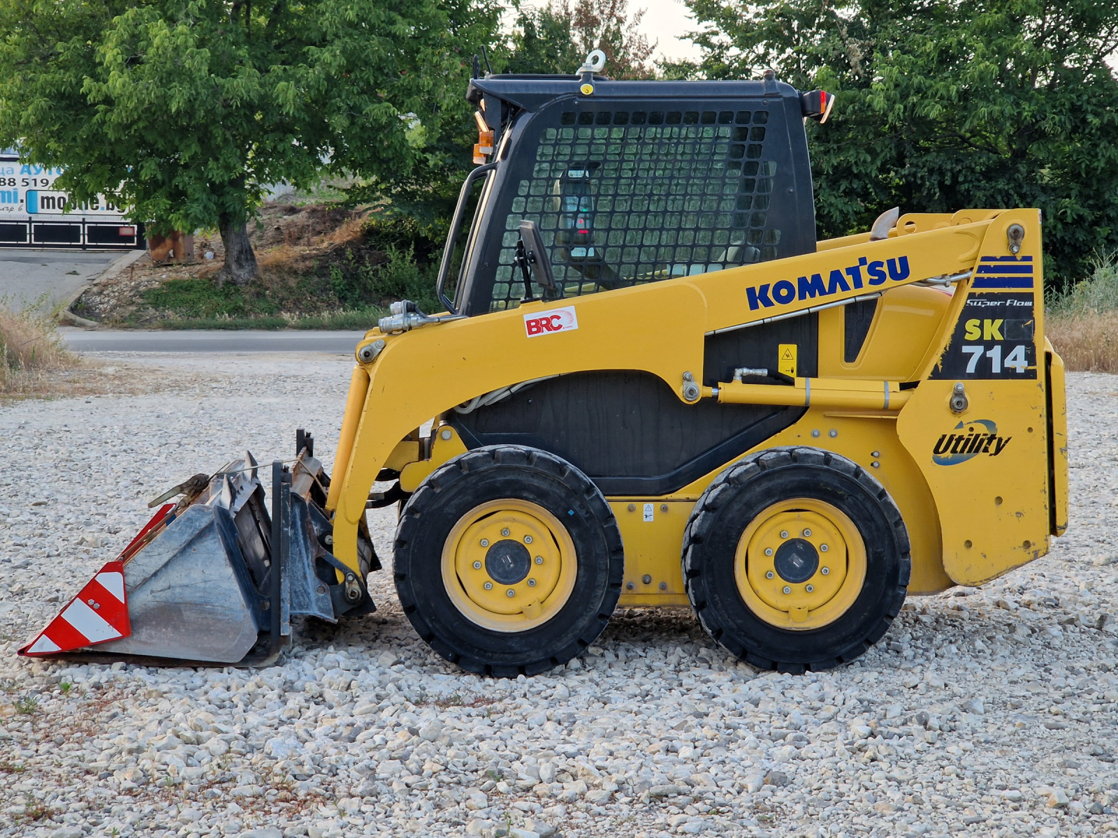 Мини челни товарачи Komatsu SK714 SuperFlow/2.7т./Стъкла/Пътна Хом./Швейцария - изображение 8