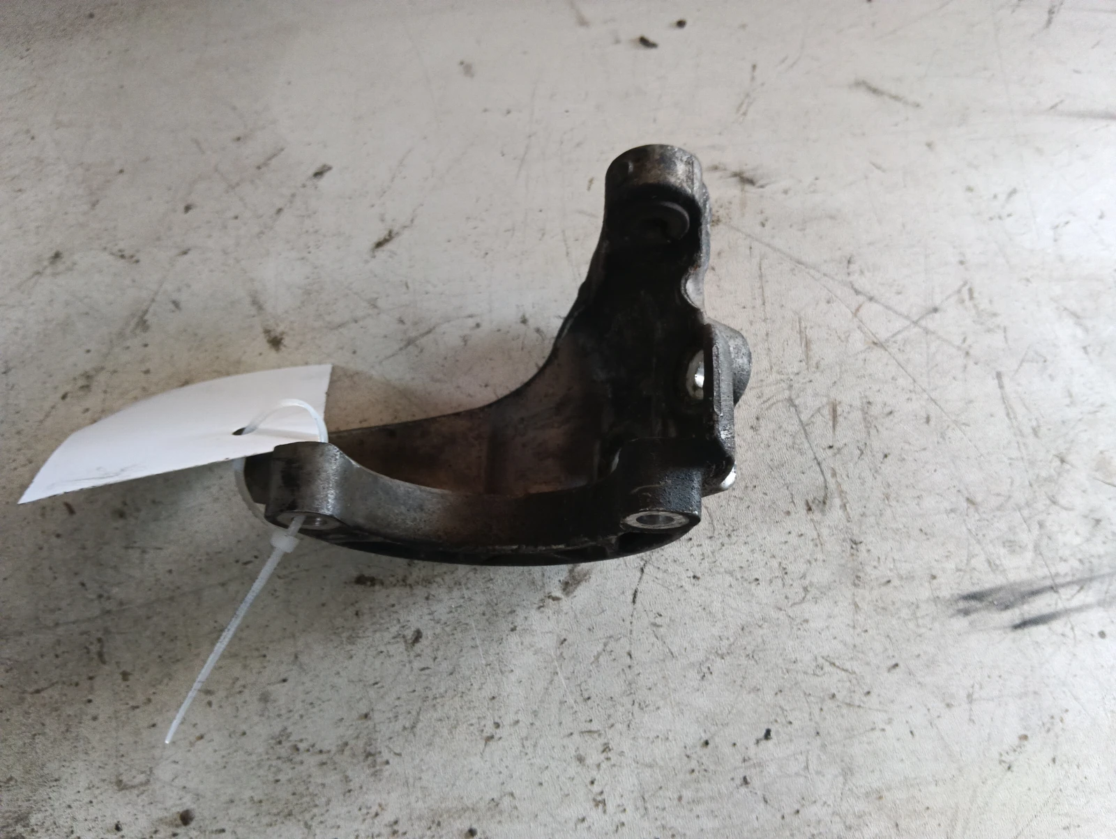 планка 059145167AL 3.0TDI  Audi Q7