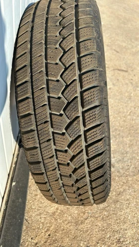 Гуми Зимни 165/65R16, снимка 3