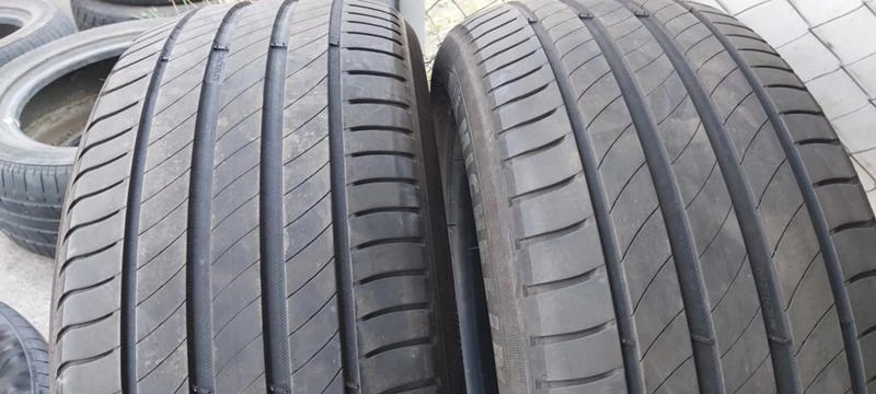 Гуми Летни 225/45R17, снимка 1 - Гуми и джанти - 29888704