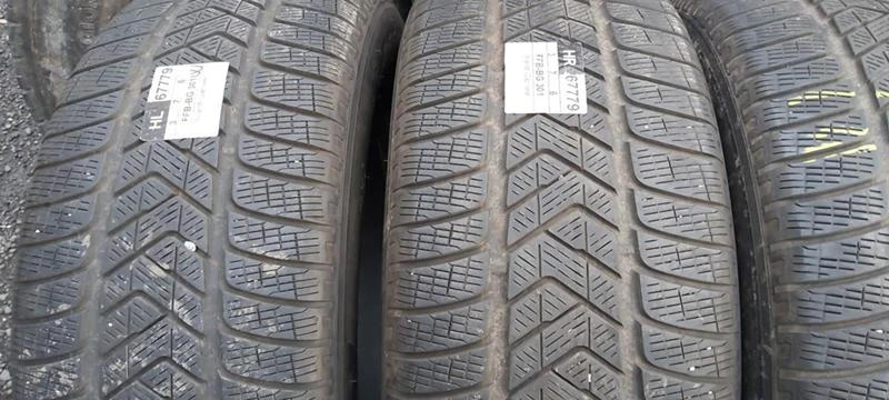 Гуми Зимни 255/60R18, снимка 2 - Гуми и джанти - 31480420