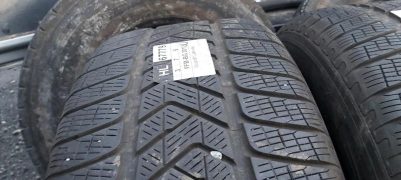 Гуми Зимни 255/60R18, снимка 5 - Гуми и джанти - 31480420