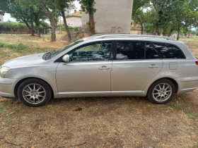Toyota Avensis Регистриран в Пловдив , снимка 3
