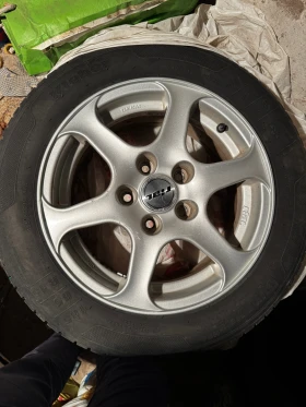 Hyundai I30 Хечбек, 1.4 бензин - 3099 € - 93463409 12