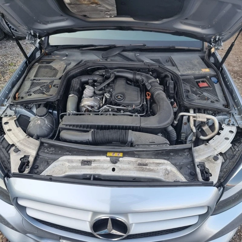 Mercedes-Benz C 200, снимка 15 - Автомобили и джипове - 41484409