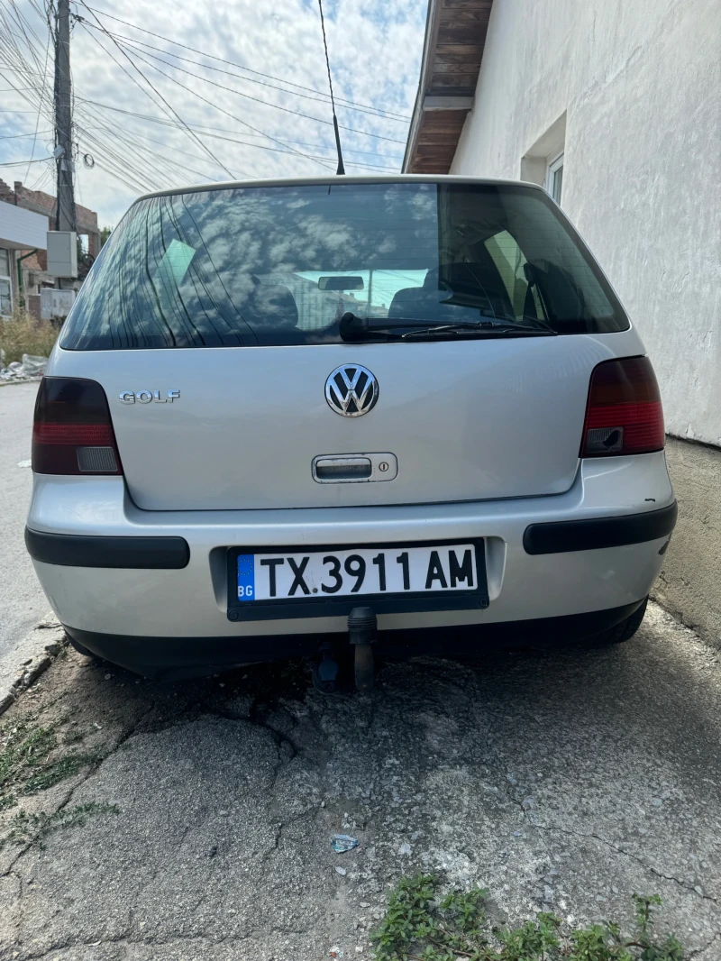 VW Golf 1.9 TDI, снимка 4 - Автомобили и джипове - 47016449