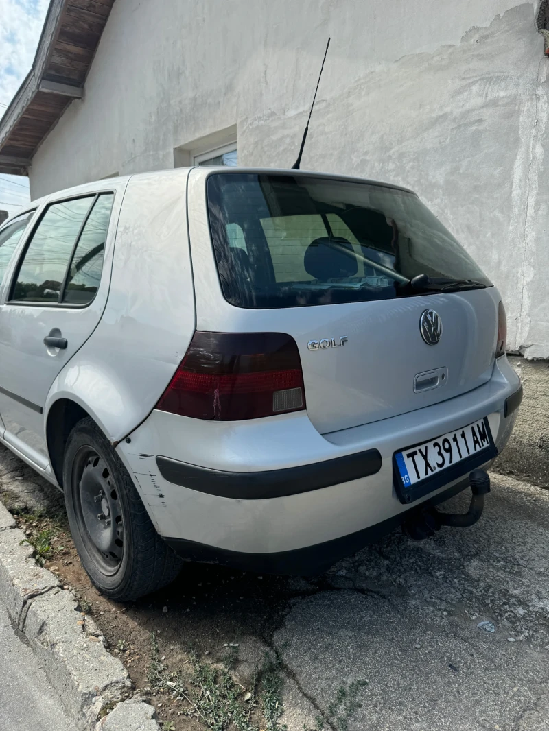 VW Golf 1.9 TDI, снимка 3 - Автомобили и джипове - 47016449