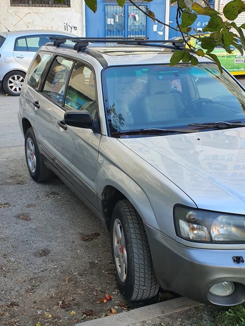 Subaru Forester, снимка 4 - Автомобили и джипове - 47978167