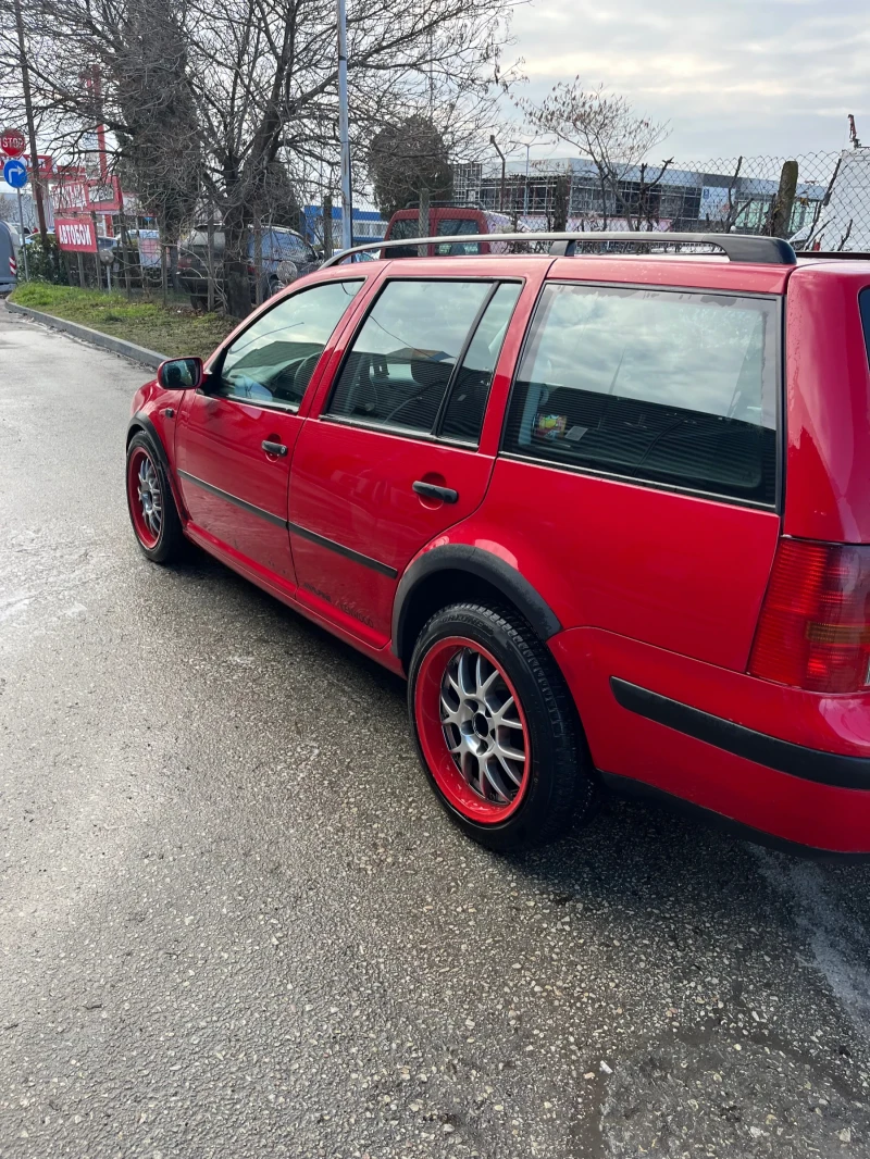 VW Golf, снимка 5 - Автомобили и джипове - 48335767