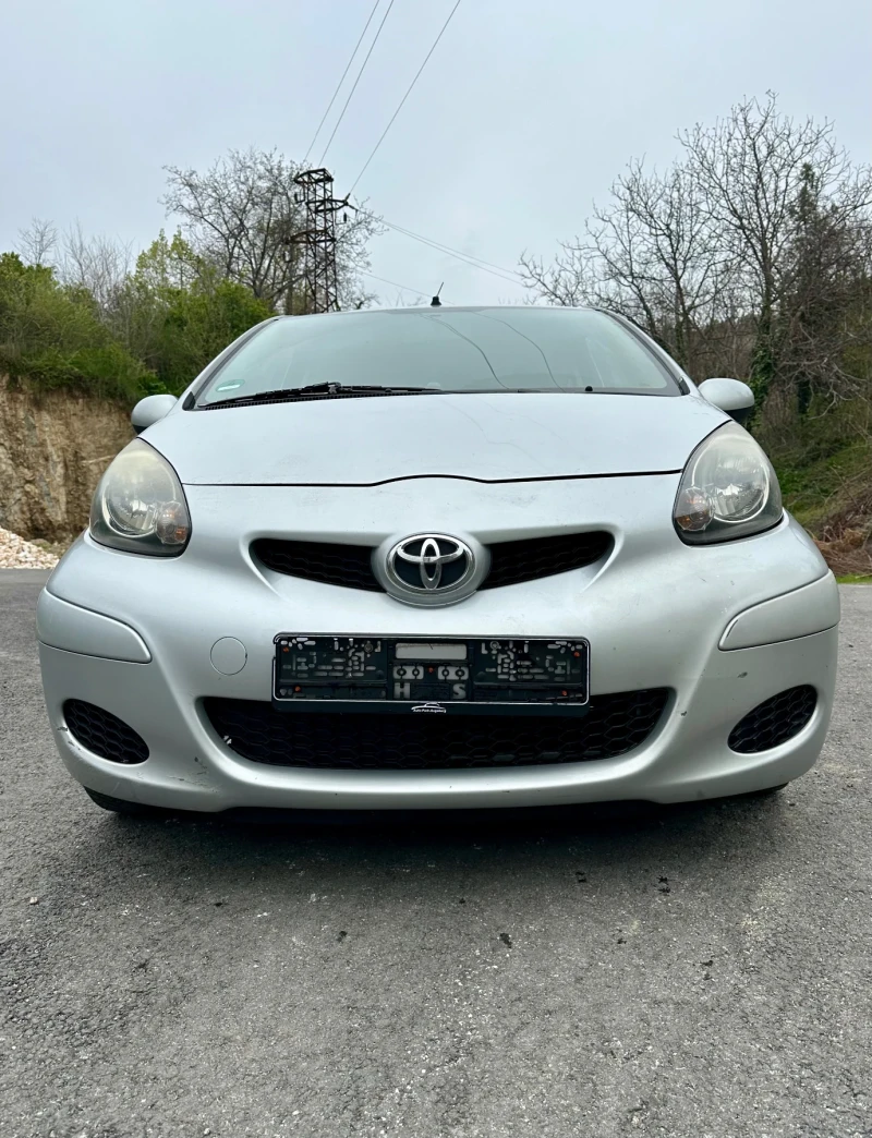 Toyota Aygo, снимка 2 - Автомобили и джипове - 51382509
