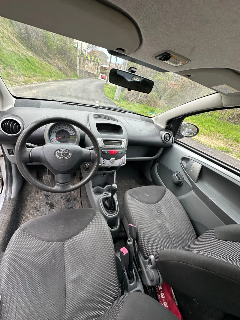 Toyota Aygo, снимка 9 - Автомобили и джипове - 51382509