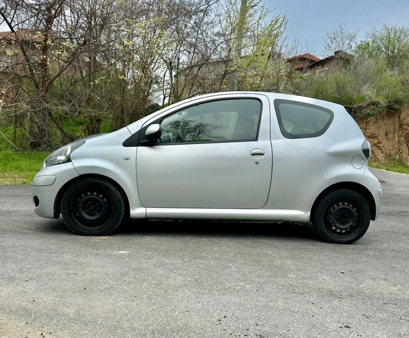 Toyota Aygo, снимка 3 - Автомобили и джипове - 51382509