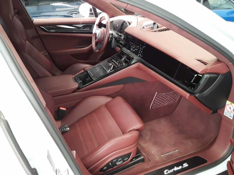 Porsche Panamera Turbo S E-Hybrid, снимка 7 - Автомобили и джипове - 52050390
