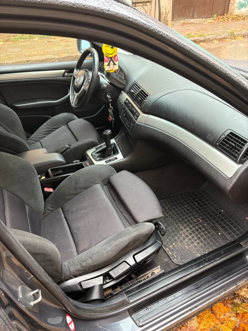 BMW 320, снимка 8 - Автомобили и джипове - 52339349