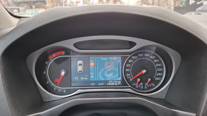Ford Mondeo 2.0 TDCi, снимка 8 - Автомобили и джипове - 53067049