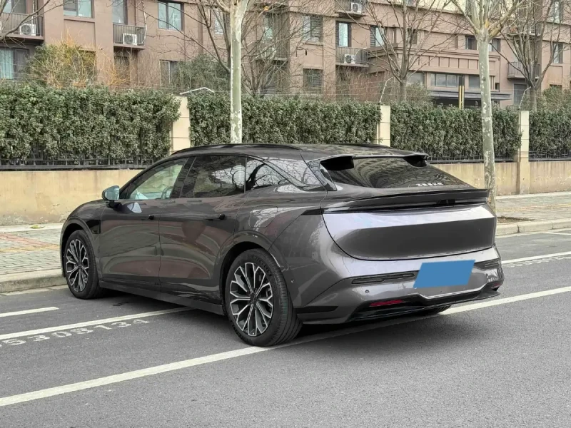 Zeekr 001 Zeekr 007GT 75KWH, снимка 5 - Автомобили и джипове - 53128355