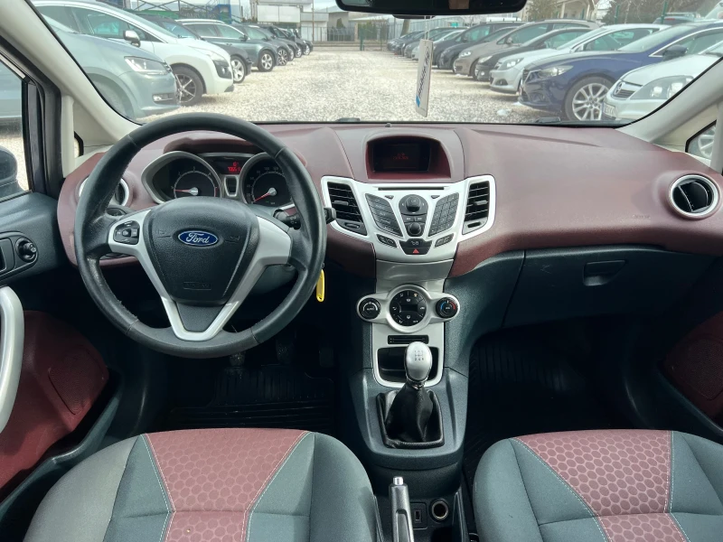 Ford Fiesta TITANIUM, снимка 9 - Автомобили и джипове - 53381911