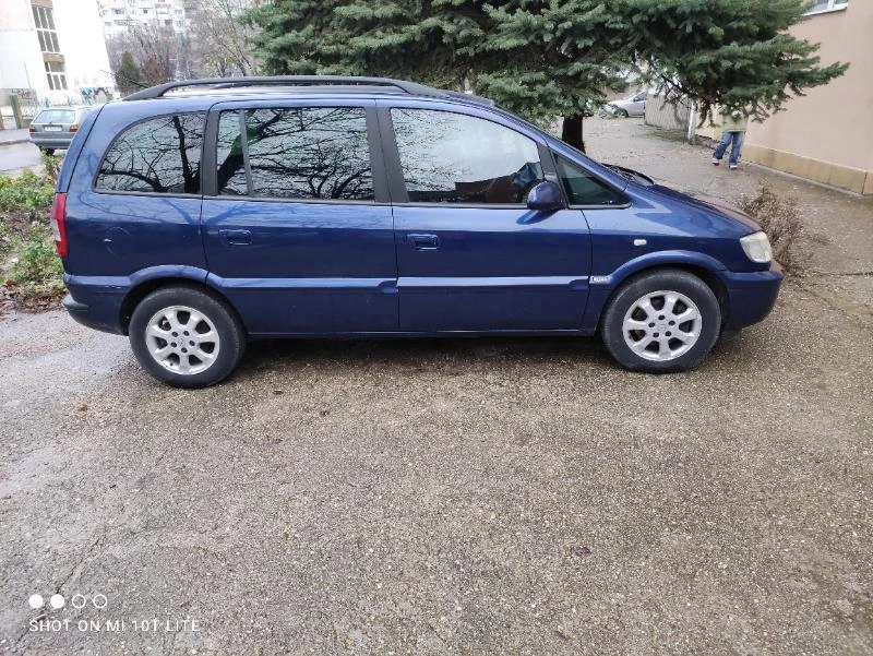 Opel Zafira, снимка 2 - Автомобили и джипове - 46901948