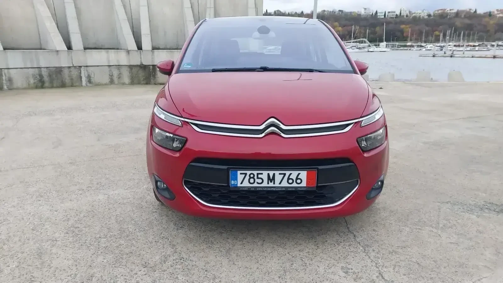 Citroen C4 Picasso 1.6HDi Intensive 115к.с., снимка 1
