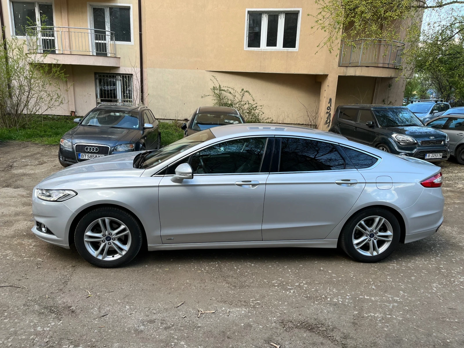 Ford Mondeo Titanium 4x4 180 - изображение 3
