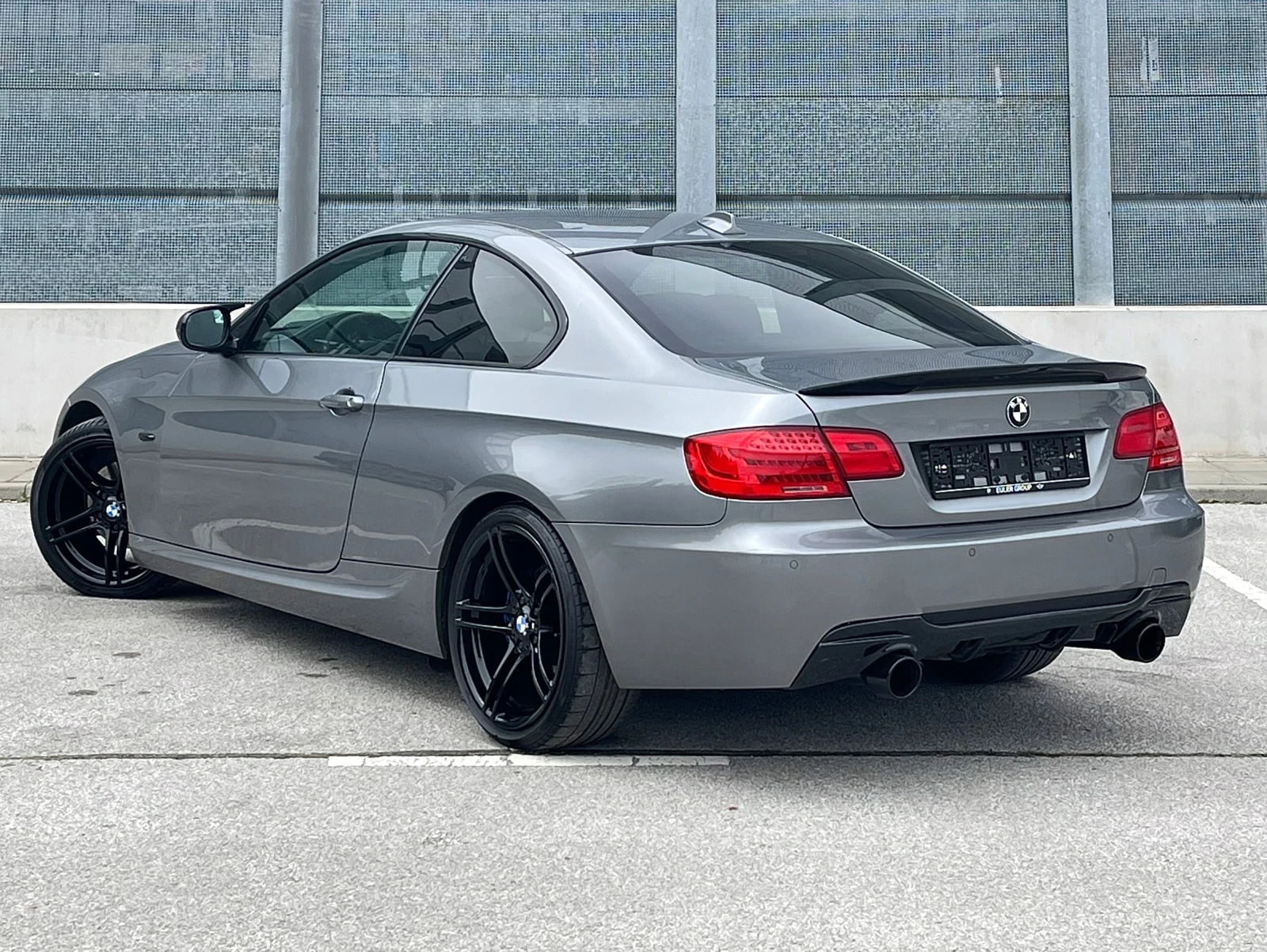 BMW 320 MПАКЕТ - изображение 4