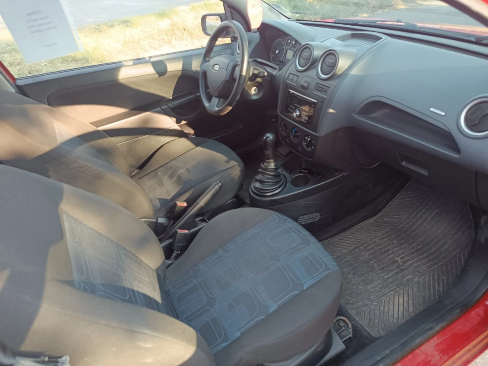 Ford Fiesta  - изображение 7