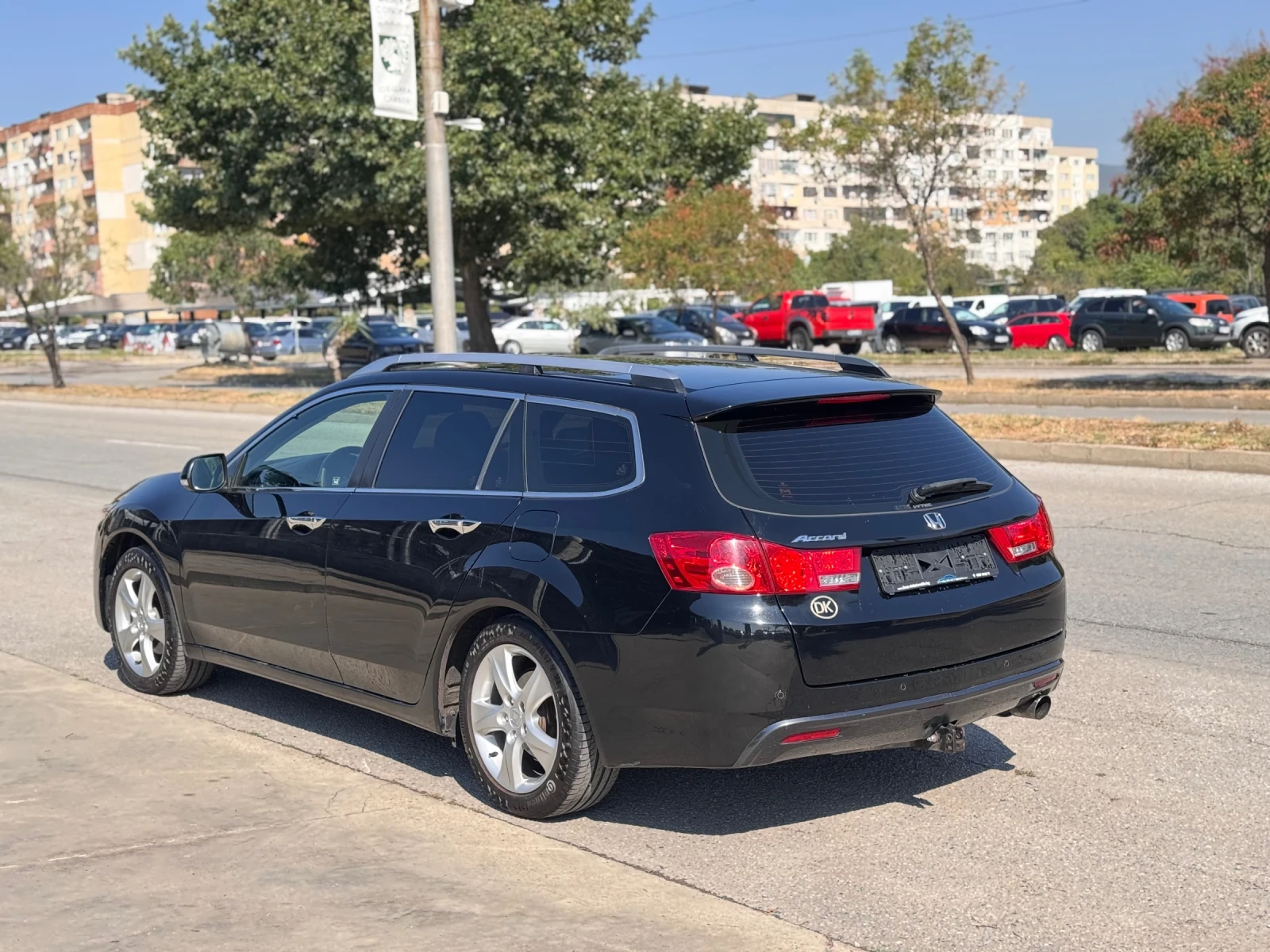 Honda Accord 2.0i Tourer Elegance 156кс 6ск - изображение 3