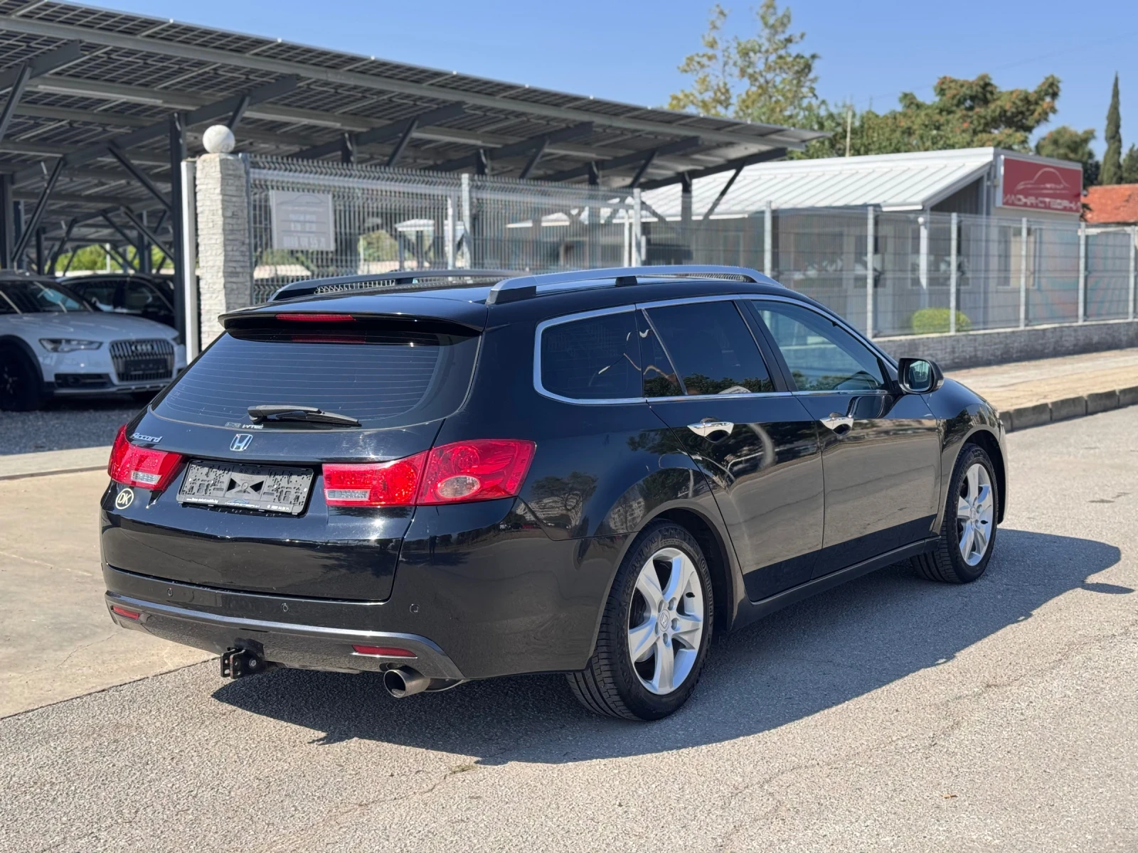 Honda Accord 2.0i Tourer Elegance 156кс 6ск - изображение 5