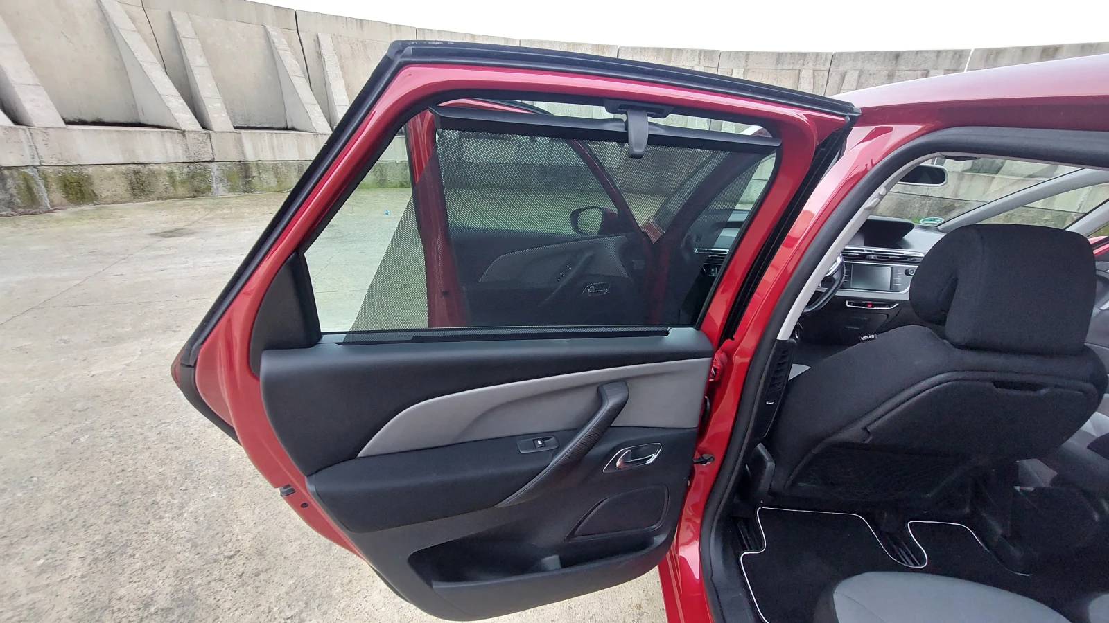 Citroen C4 Picasso 1.6HDi Intensive 115.. | Mobile.bg   4