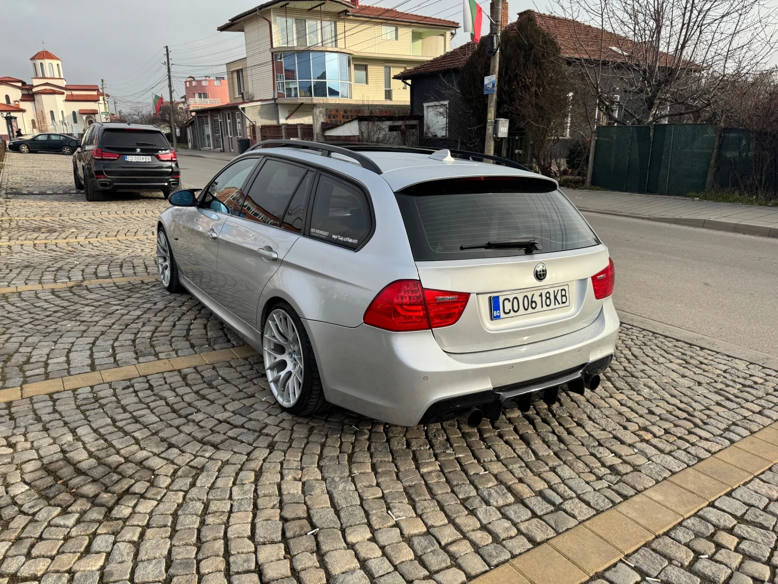 BMW 330 Facelift 231к.с., снимка 7 - Автомобили и джипове - 52630309