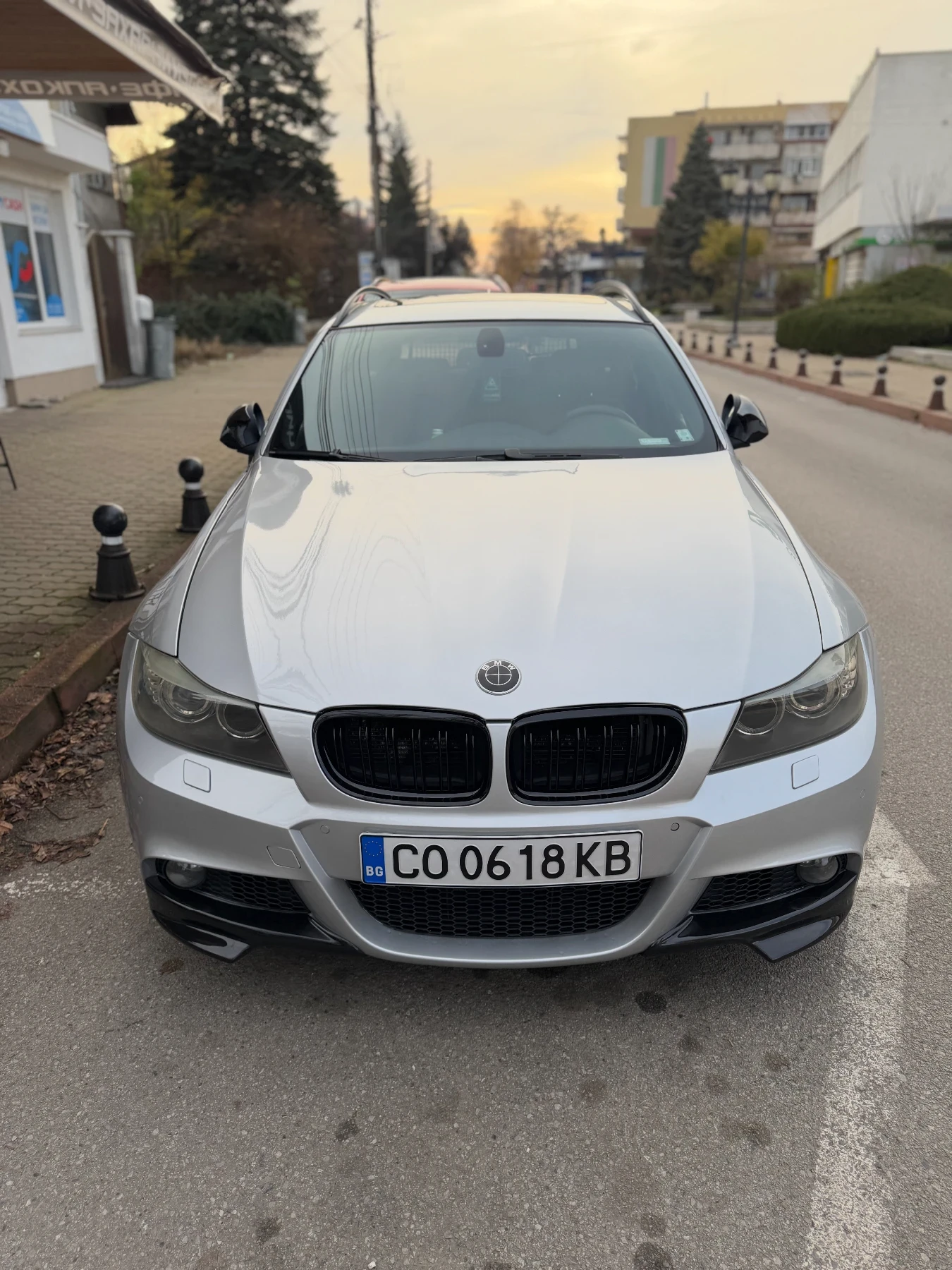 BMW 330 Facelift 231�.�. | Mobile.bg � ����������� 1