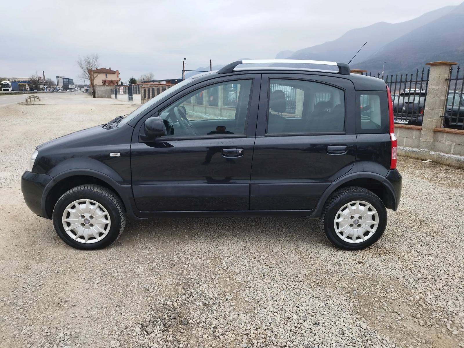 Fiat Panda 1.2i 4x4 , снимка 2 - Автомобили и джипове - 53404786