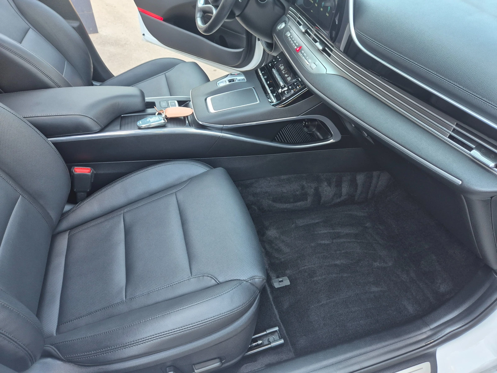 Hyundai Grandeur ПАНОРАМА V6 LPG Наличен в БГ - изображение 7