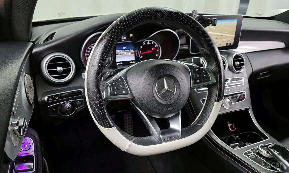 Mercedes-Benz C 200, снимка 13 - Автомобили и джипове - 54606156